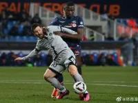 华体会-加时末段法兰克福单刀错失——欧篮联节点到来，更衣室稳定，临场指挥获称赞的简单介绍